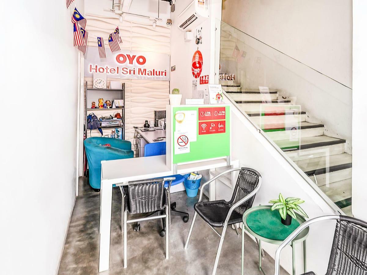 Oyo 220 Hotel Sri Maluri Kuala Lumpur Extérieur photo