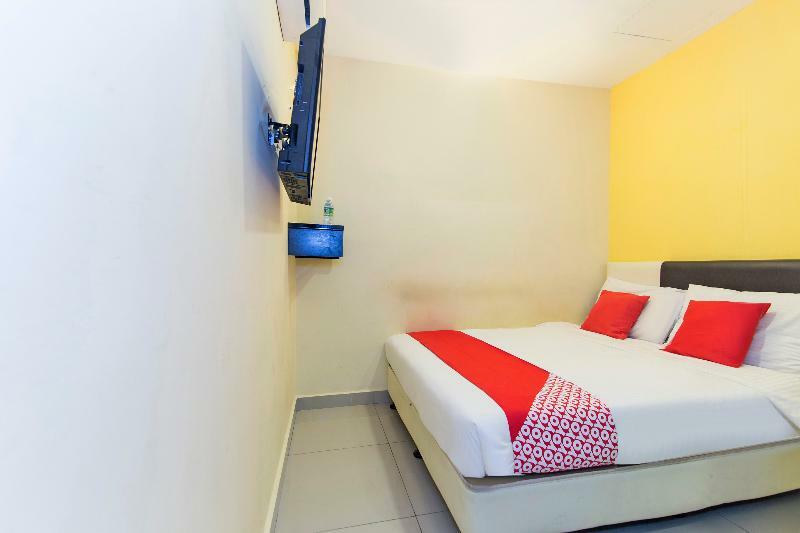 Oyo 220 Hotel Sri Maluri Kuala Lumpur Extérieur photo